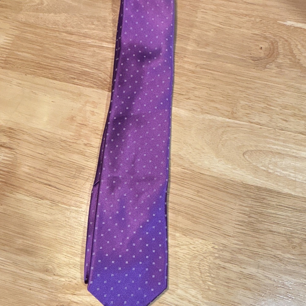 Pronto Uomo 100% Silk Tie Purple/White/Navy Polka Dot Logo Woven